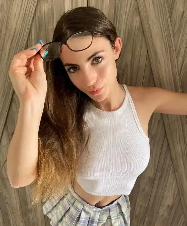 Красивых девушек подборка