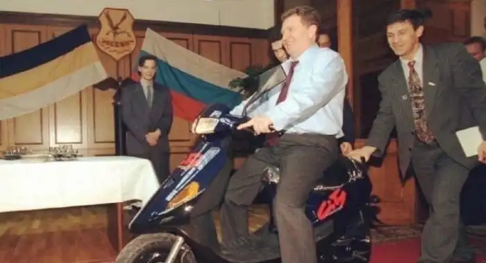 Лихие 90-е Владимира Жириновского: фотоальбом