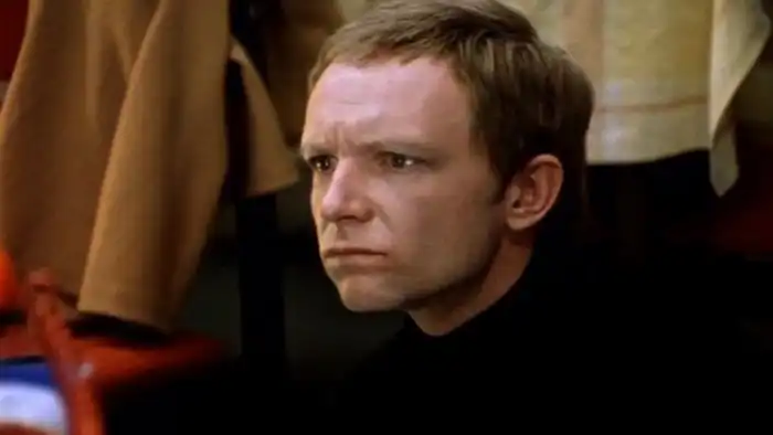 Актеры ремейков против звезд оригиналов: можно ли сыграть лучше?