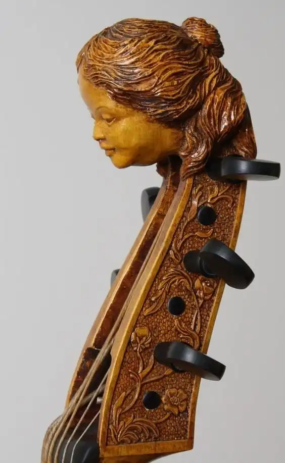 Гриф, колки и завиток: 26 фантастических фигур из жизни струнных