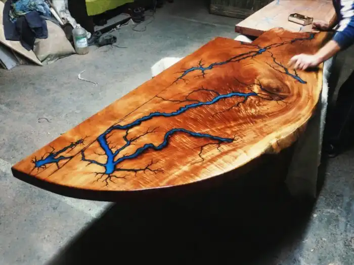 Фигуры Лихтенберга: невероятно красивое и опасное искусство