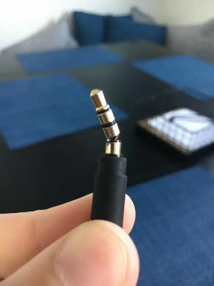 25 человек, чей день явно не задался