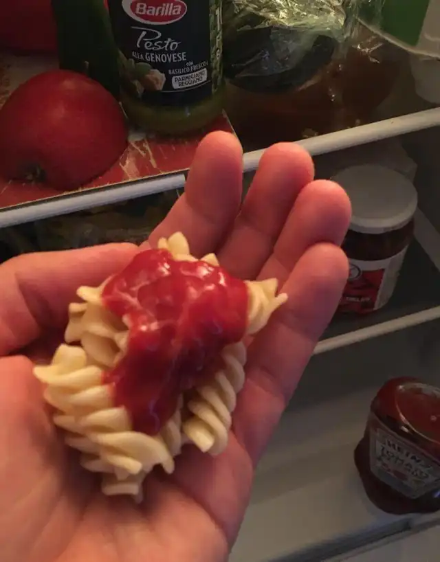 14 неряшливых родственников, жить с которыми под одной крышей - настоящее испытание