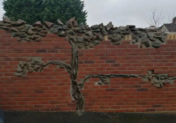 Кельма, раствор, два кирпича: изыски каменщиков