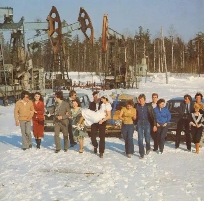 Фото свадеб времен СССР, наполненных душевной советской атмосферой