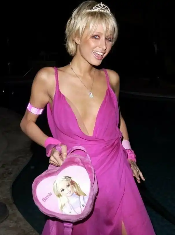 Привет из нулевых: звёзды наверняка не любят вспоминать эти фото