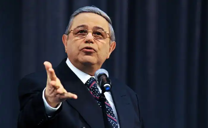 Погасшая звезда Евгения Петросяна