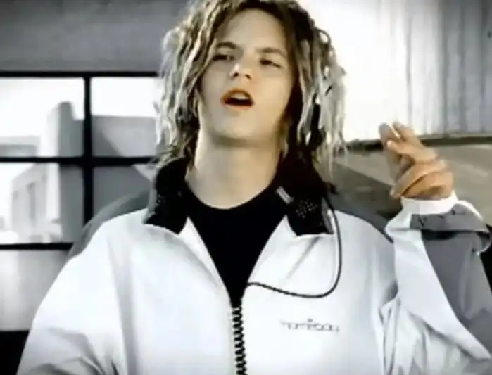 Тот самый мальчик с дредами из клипа Freestyler: Как выглядит и чем занимается сейчас 37-летний Марло Снеллман?