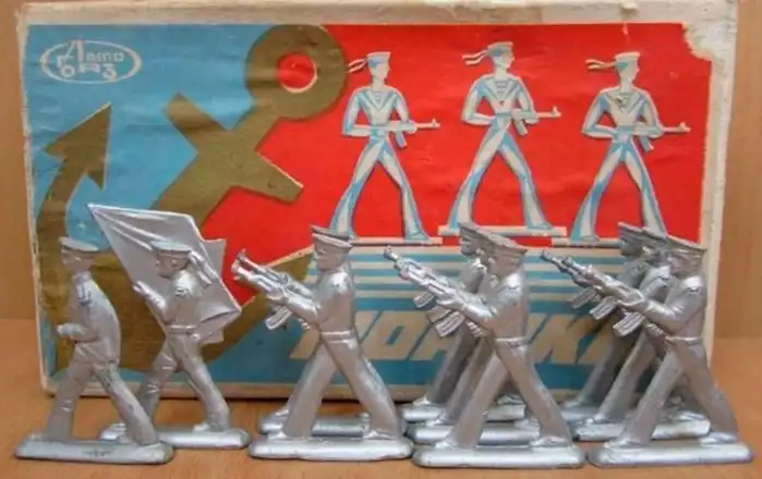 Мечта советского ребенка: 9 интересных фактов об игрушках из СССР