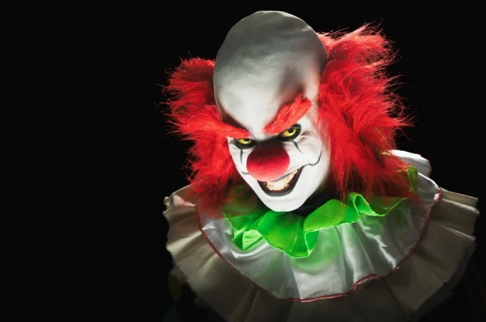 Почему в США ужасно боятся клоунов? Рассказываю о жутком страхе американцев