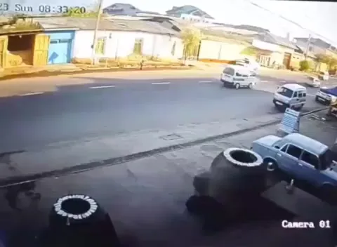 Увернулся