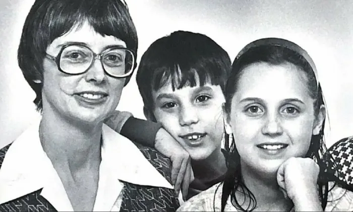 Каждый день на грани гибели: реальное похищение Мэри Стауффер и ее дочери
