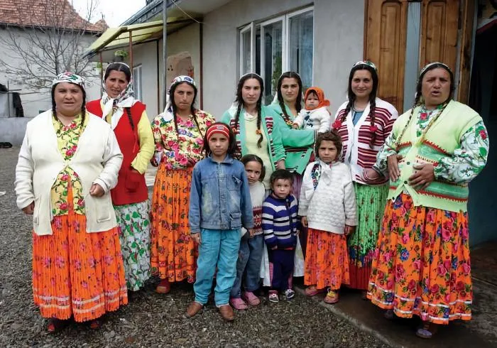 Почему в Румынии так много цыган? Откуда они там взялись, и как живут сегодня? Рассказываю подробно