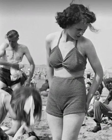 Что советские женщины скрывали под одеждой: неприглядная история нижнего белья
