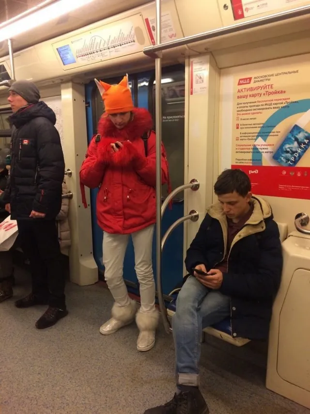 Очередная подборка "модников" из нашего метро
