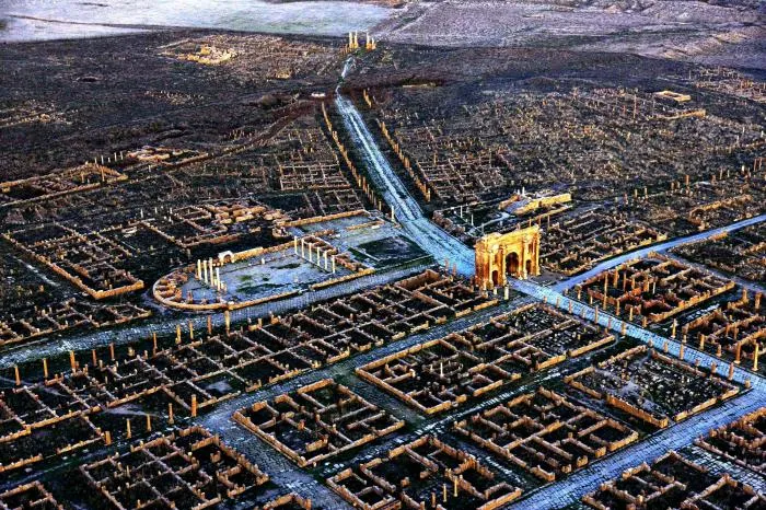 Как был устроен римский город. Разбор на примере идеально сохранившейся планировки