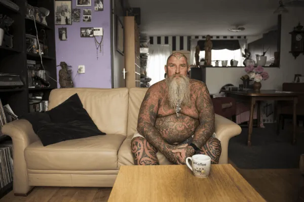 "Как будут выглядеть ваши тату в старости?": отвечают фотографы из Голландии