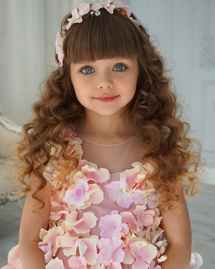 Как сейчас выглядит девочка из России, которую все считали самым красивым ребёнком в мире