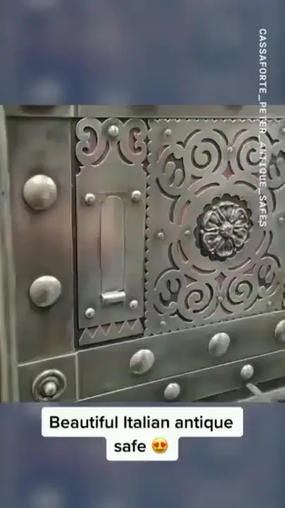 Итальянский сейф 1840 года