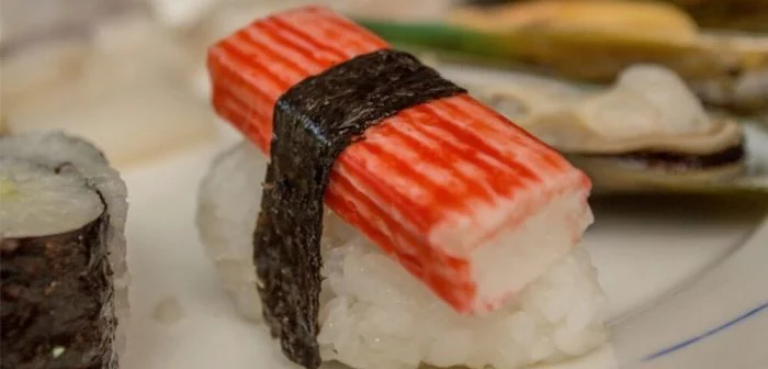 Карательная кулинария: рецепты роллов и суши, которые лучше не показывать японцам