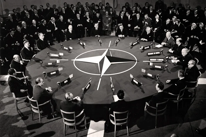 Шахматный ход: Как разгорелась Холодная война и история ее инициатора