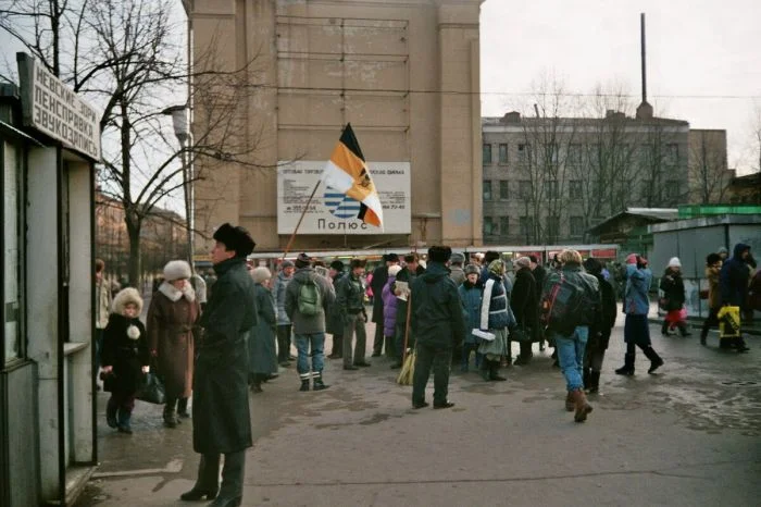 Город в фотографиях: Санкт-Петербург 1992 года через глаза случайного прохожего
