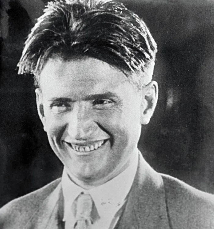 Игорь Васильевич Курчатов и его знаковая борода