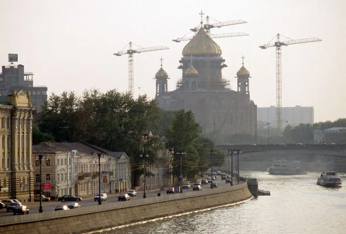 Ретроспектива столичных уголков: виртуальная прогулка в прошлое – Москва 1997 года