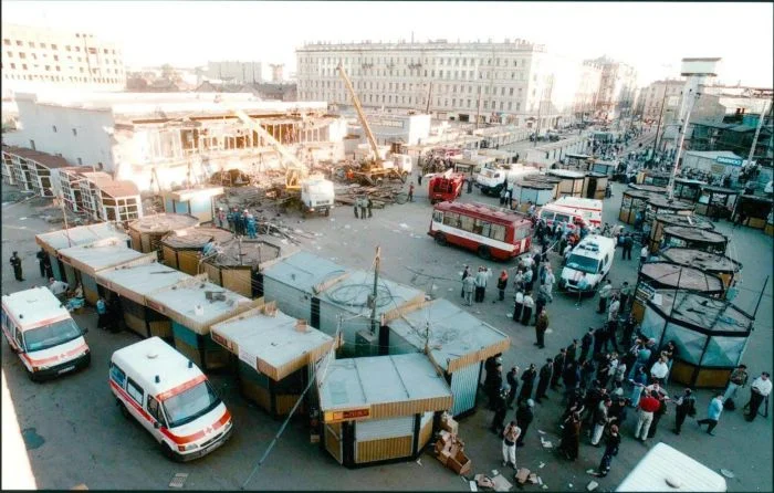 Летопись Санкт-Петербурга 1999 года: взгляд в прошлое города