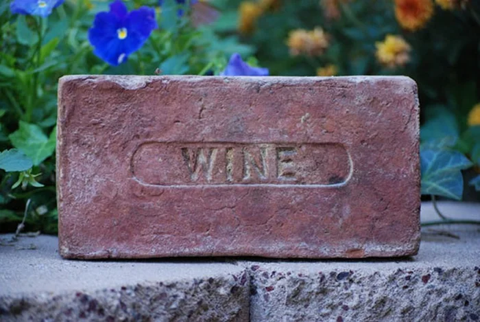 Каменный век алкоголя: Удивительные формы спиртных напитков 20 века