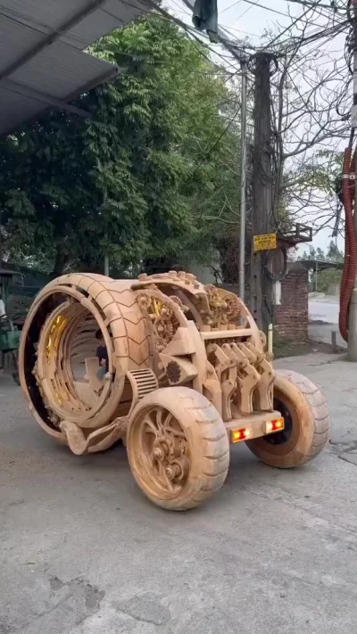 Деревянный автомобиль от вьетнамского умельца