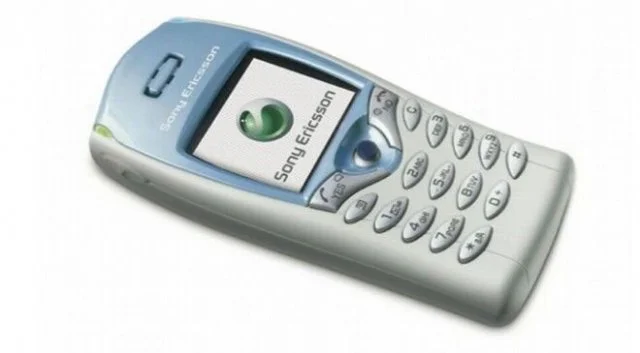 Воспоминания о 2000-х: кнопочные телефоны, которые пробуждают ностальгию