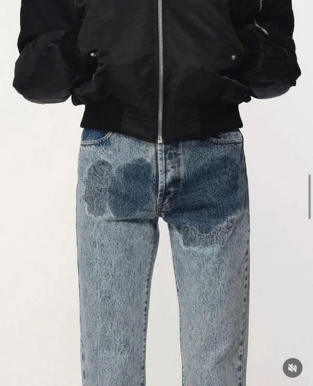 Шедевральный дизайн: Jordanluca выпустил "обоссанные" джинсы за 811 долларов