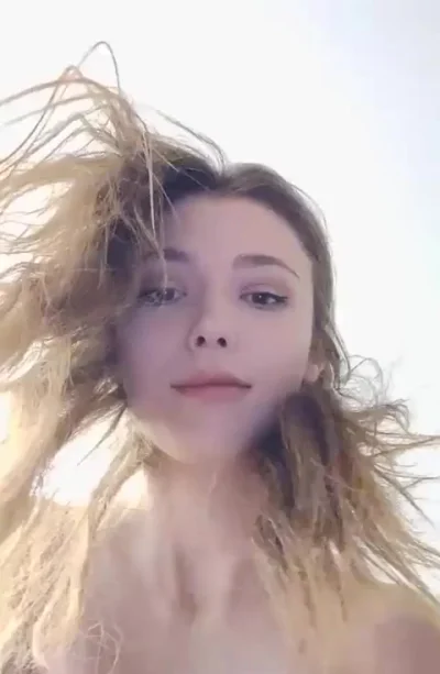 Гипнотизирующая (18+)