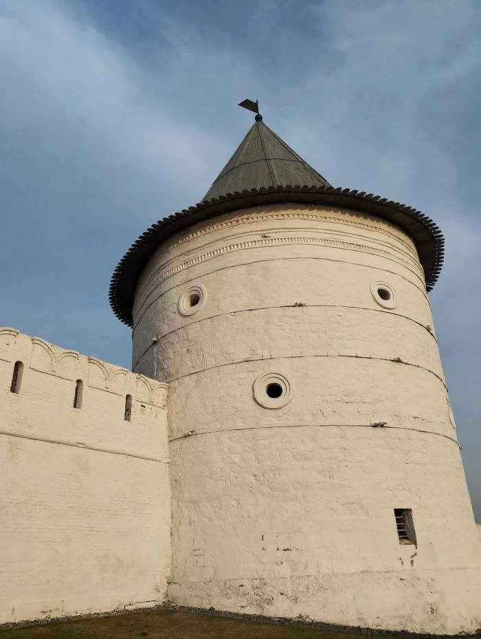 17 забавных предметов, скорчивших гримасы