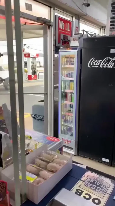 Будни продавца⁠⁠
