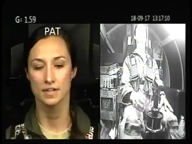 На женщину действует сила тяжести, в 7,5 раз превышающая земное притяжение