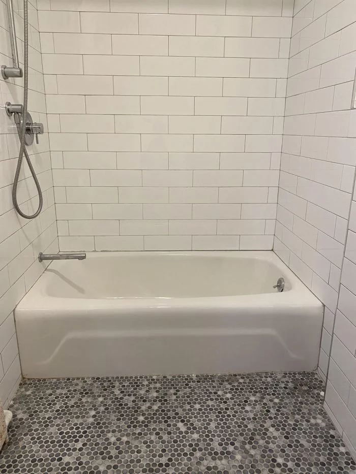 14 ужасных решений дизайнеров, которые испортили ванные комнаты