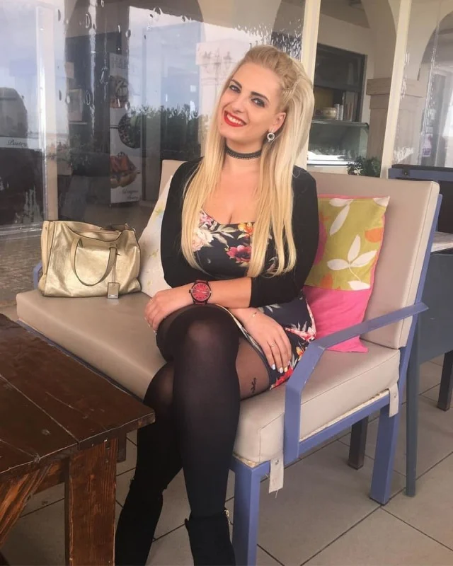 Красивые женщины