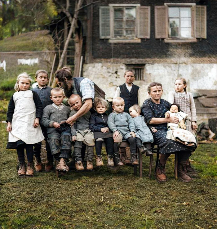 Фрагменты прошлого: редкие и интересные ретро-фото Европы. 20 раскрашенных снимков ХХ века