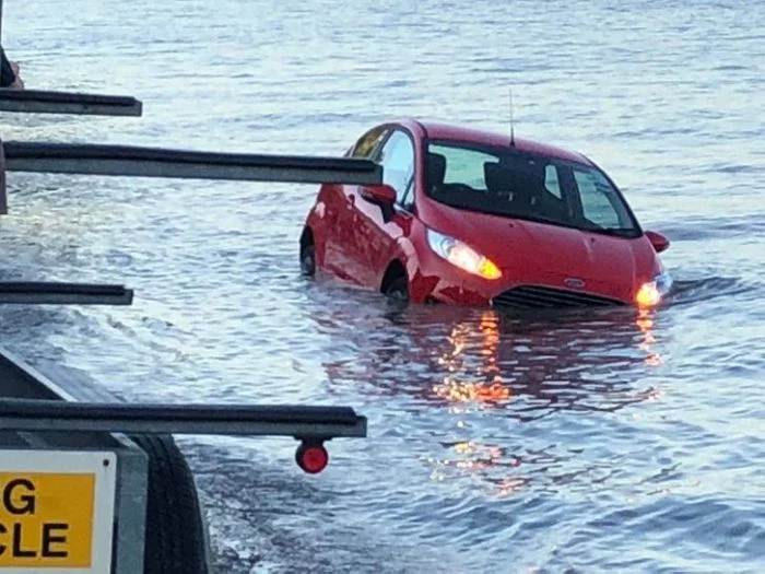 Люди, чей день явно не задался