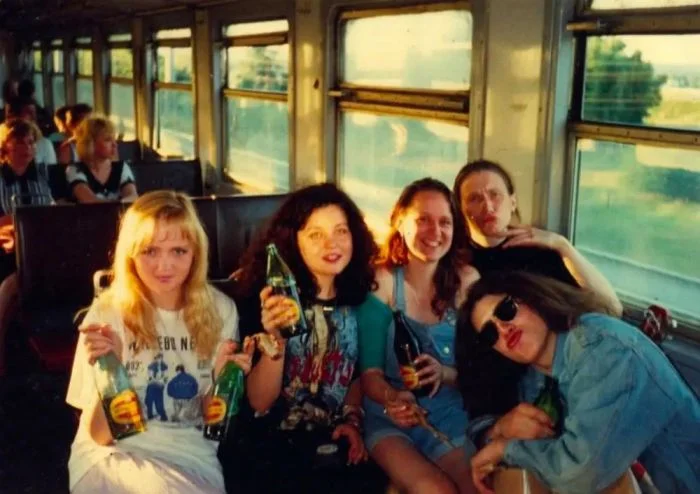 Ностальгия в снимках: интересные фото из 1990-х