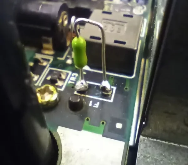 Что внутри свинцового предохранителя?