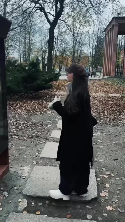 В Калининграде можно сделать селфи с ИИ-Кантом