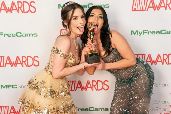 Ресейлік порно актрисаға арналған Оскар