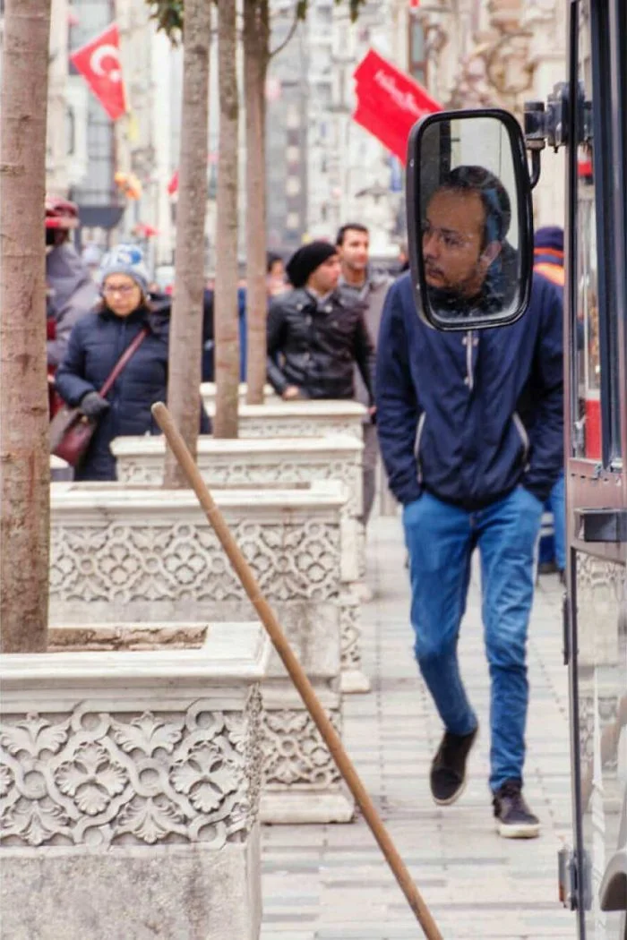 Удивительные уличные кадры: 15 фотографий в нужный момент