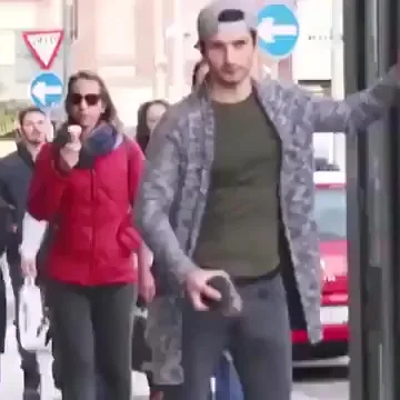 Срамота то какая! В наше время такого не было!