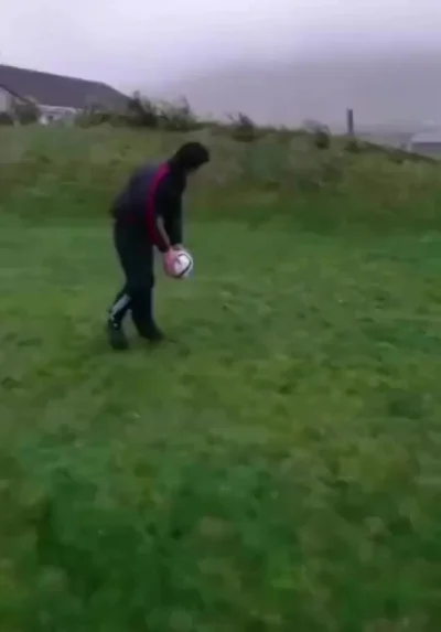 Штормы в Ирландии могут быть довольно сильными