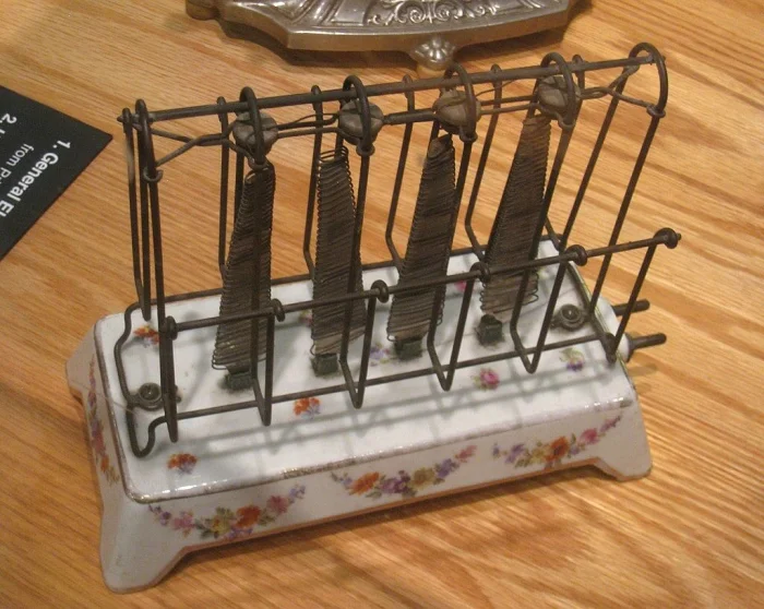 Тостер General Electric