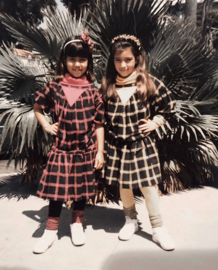 Как выглядели знаменитости до славы: 19 редких снимков